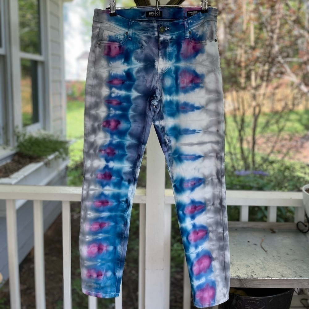 Buffalo David Bitton hand crafted tie dye Aubrey Mid-rise soft ankle jeans 8/29